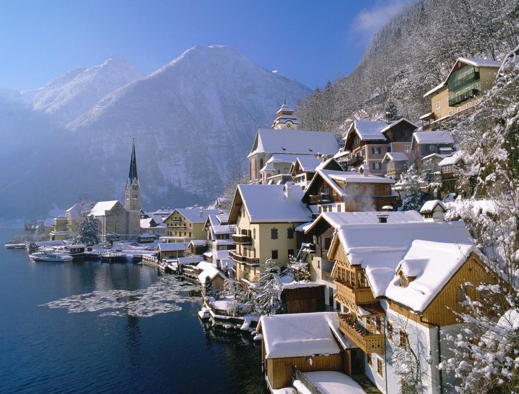 10. Hallstatt, Austria