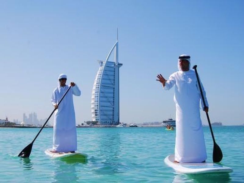 very-unusual-things-you-can-see-every-day-in-dubai