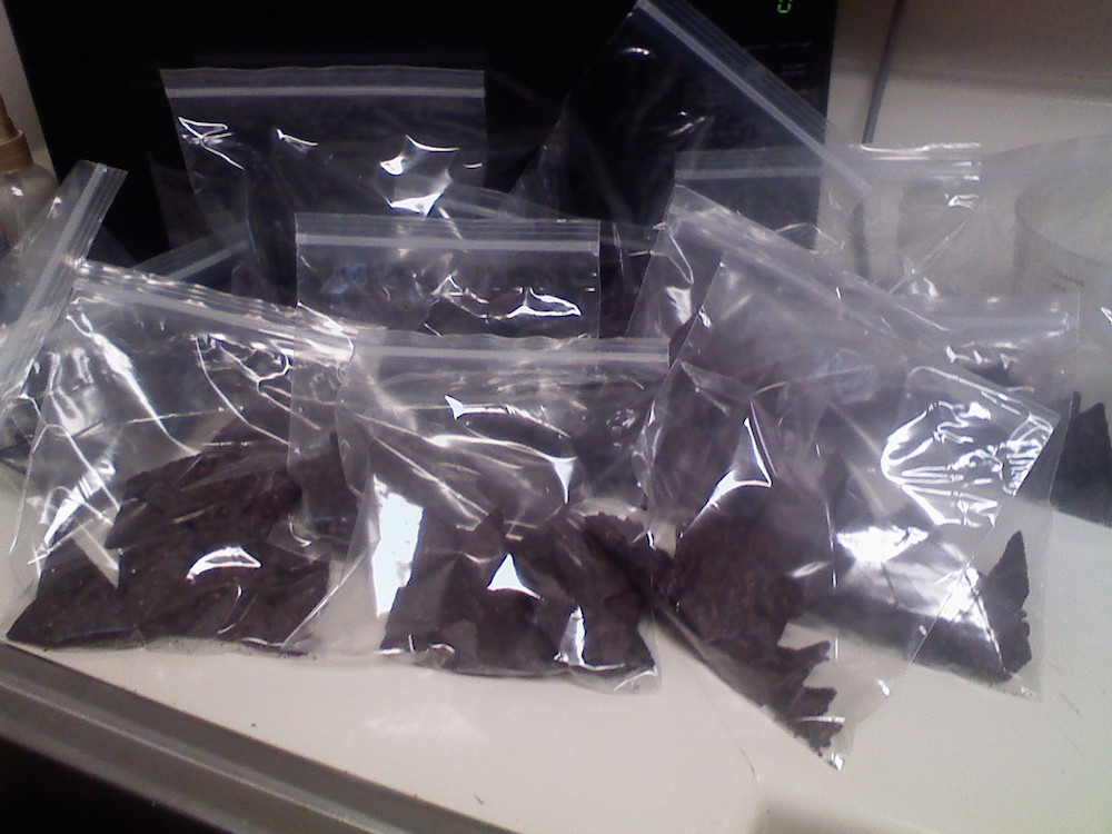 16. Divide up bags of your not-so-healthy treats into Ziplocks if you want to control your portion