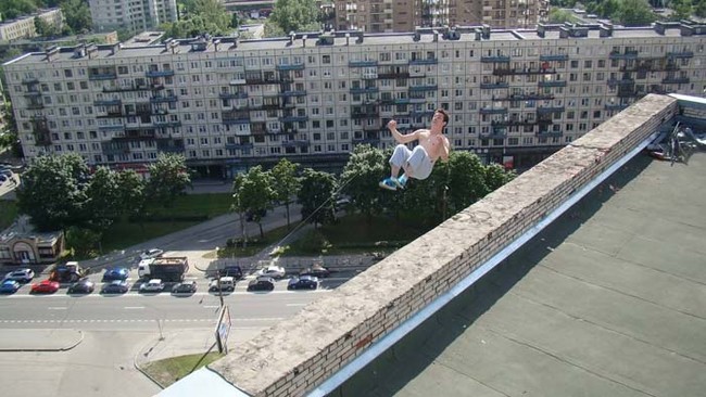 9. The last photograph of Russian freerunner Pavel Kashin in his last backflip attempt
