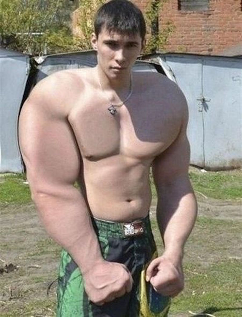 Devastating Photoshop Muscle Fails That Will Give You Laughing Tears OMG